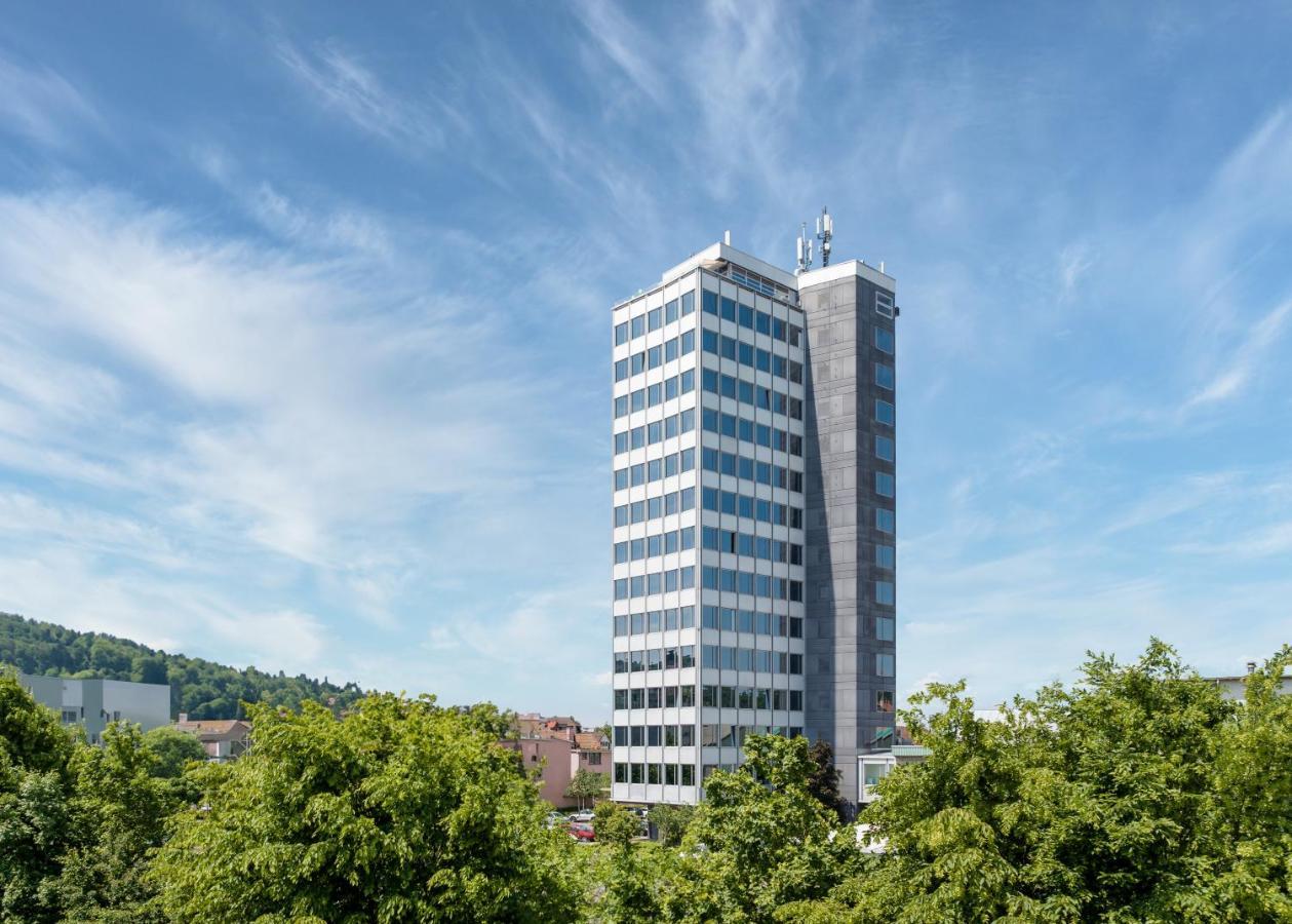 Hotel B-smart 4*